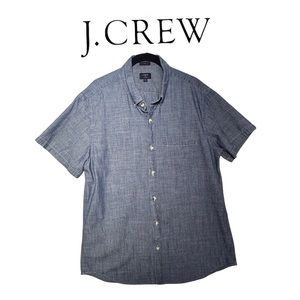 J. Crew Chambray 100% Cotton Slim fit  short sleeve button-down sz L